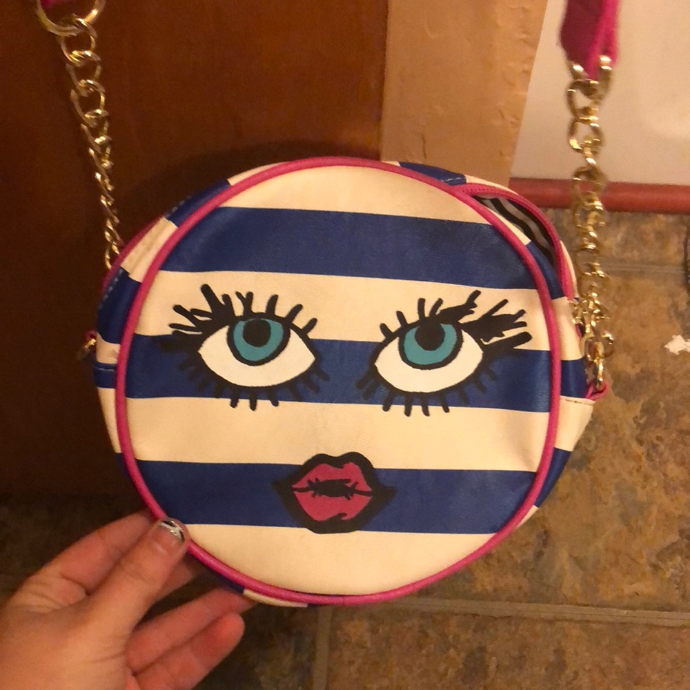 Betsy Johnson cross body